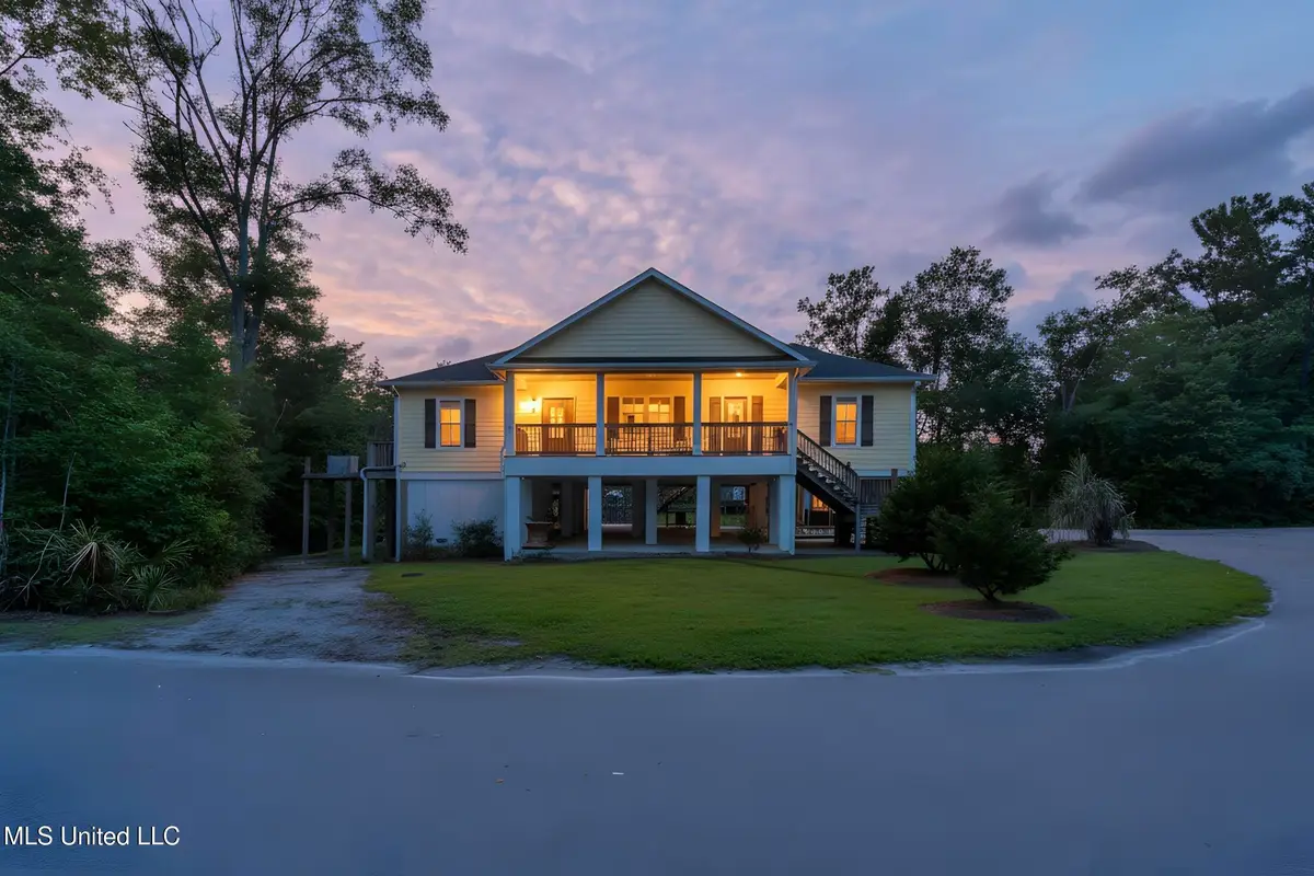 12039 Carls Cove, Biloxi, MS 39532 - Image #1