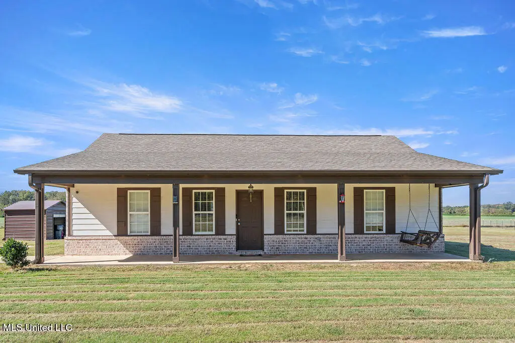 1418 Victoria Road, Byhalia, MS 38611 - #1