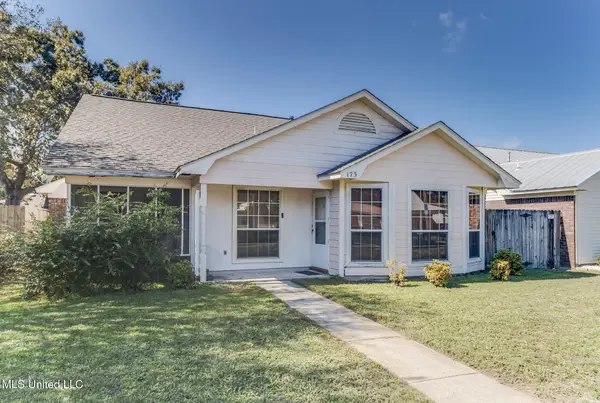 173 Pine Grove Avenue, Biloxi, MS 39531