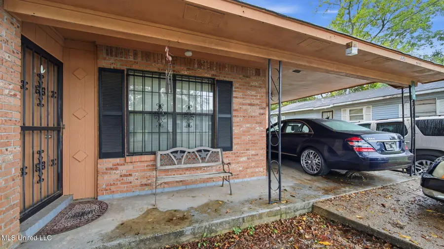 1174 Coldwater Street, Tunica, MS 38676 - Image #2