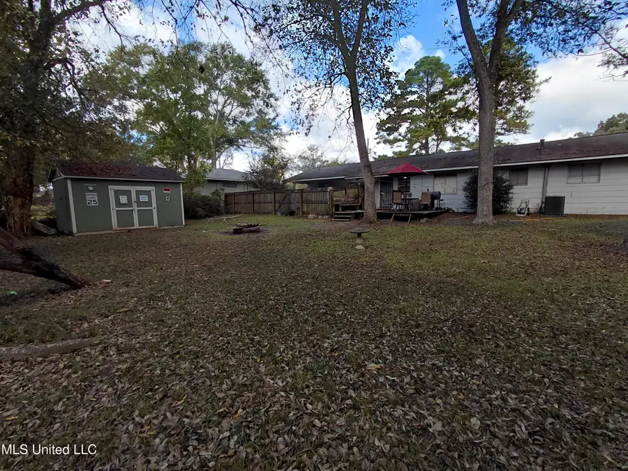 1443 Sheffield Drive, Jackson, MS 39211 - Image #3