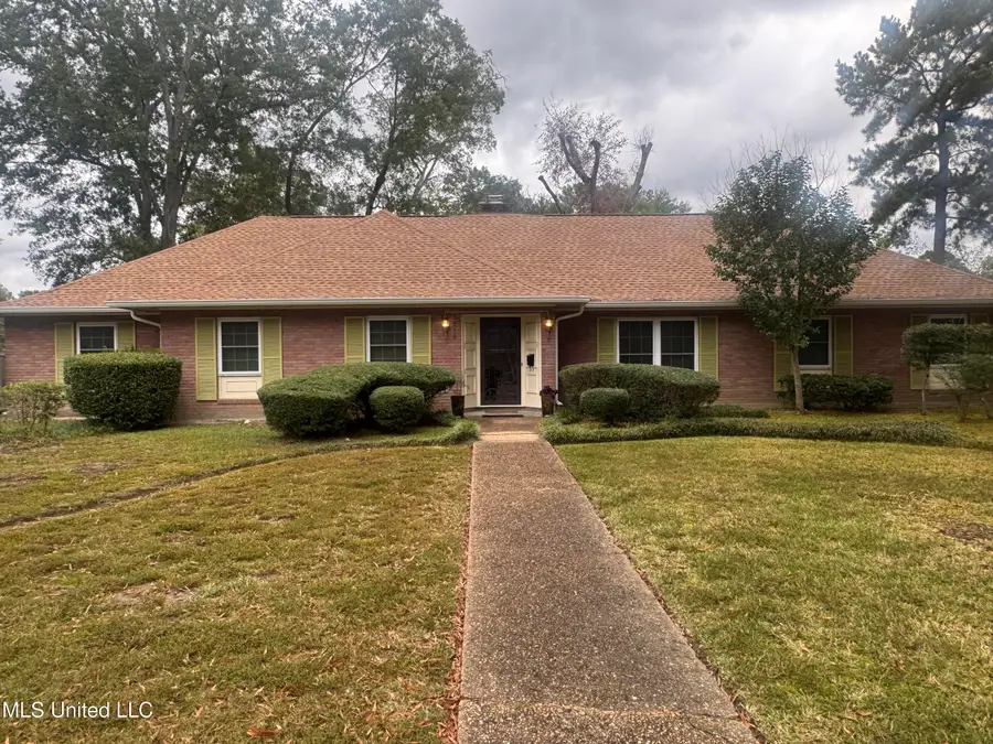 5216 Meadow Oaks Park Drive, Jackson, MS 39211 - #2