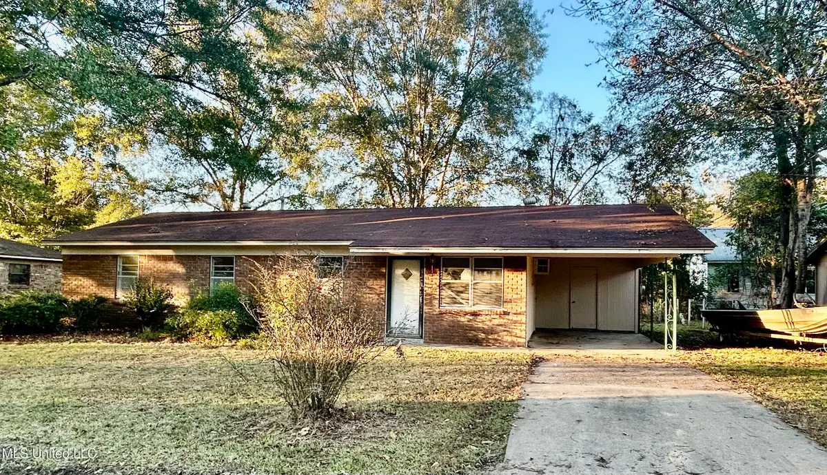 107 Mccain Street, Carrollton, MS 38917 - Image #1