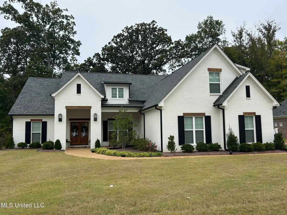 6589 Grand Oak Ln Lane, Southaven, MS 38672 - Image #1