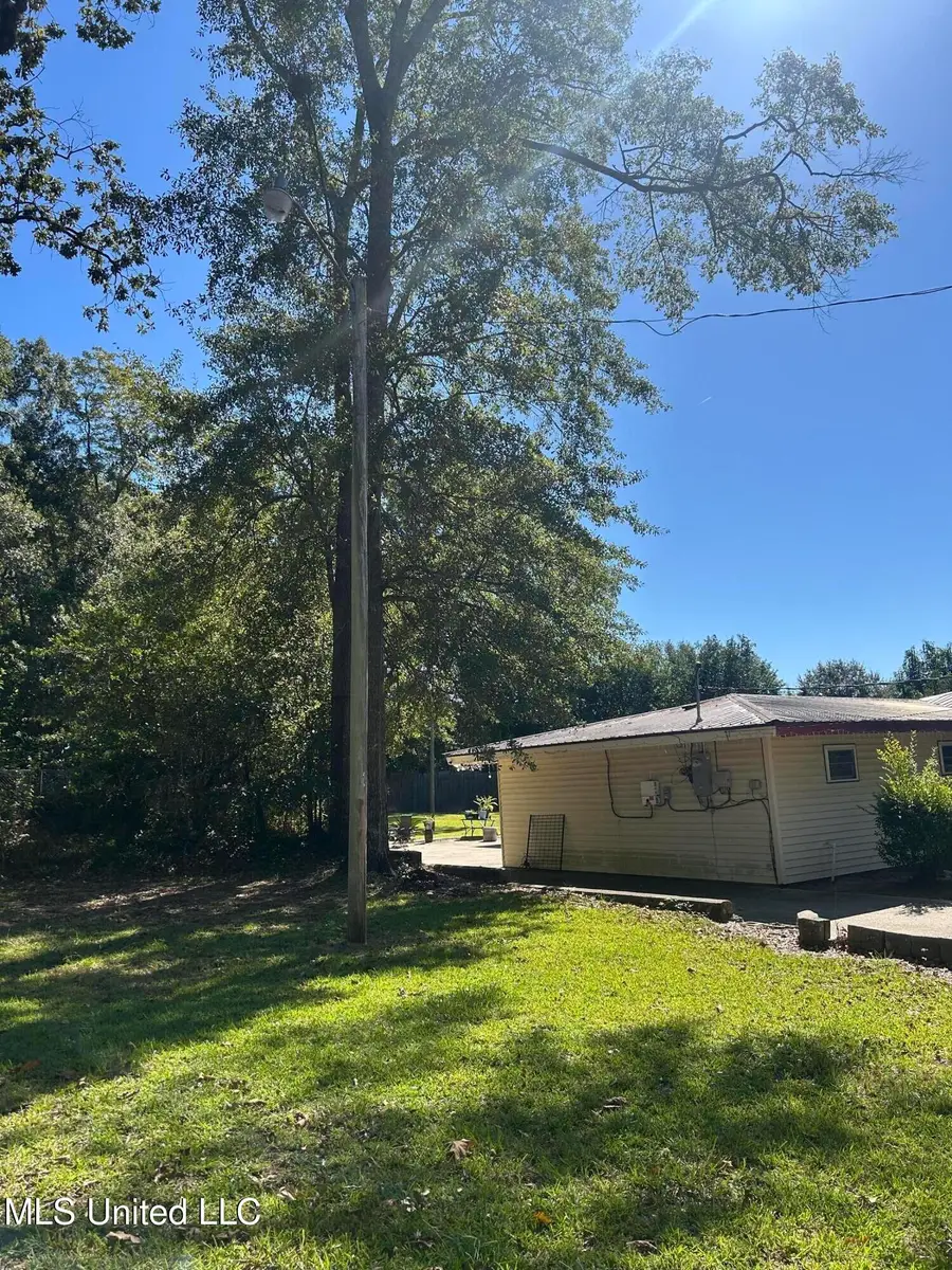 220 N James Avenue, McComb, MS 39648 - Image #3