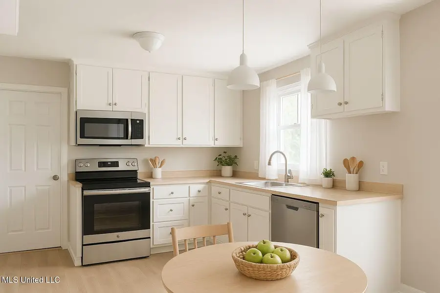 2725 Charleston Drive, Jackson, MS 39212 - Image #3