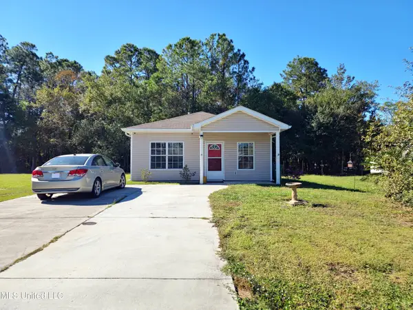 2219 Hudson Street, Waveland, MS 39576