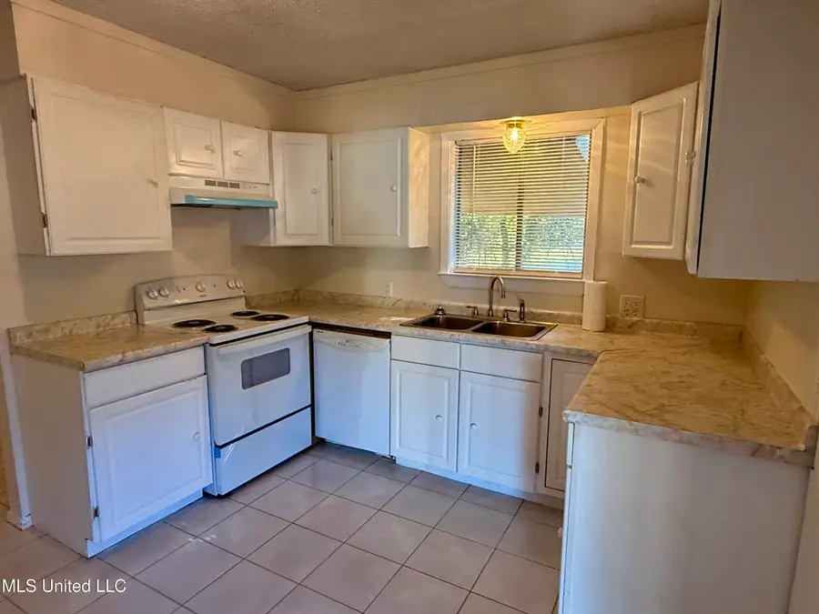 3 Nottingham Circle, Gulfport, MS 39503 - Image #3