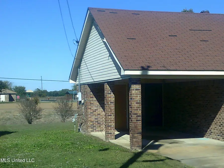 1029 Brandon Cove, Tunica, MS 38676 - Image #2