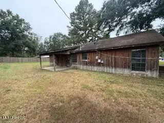 109 Stewart Street, Calhoun City, MS 38916 - #2