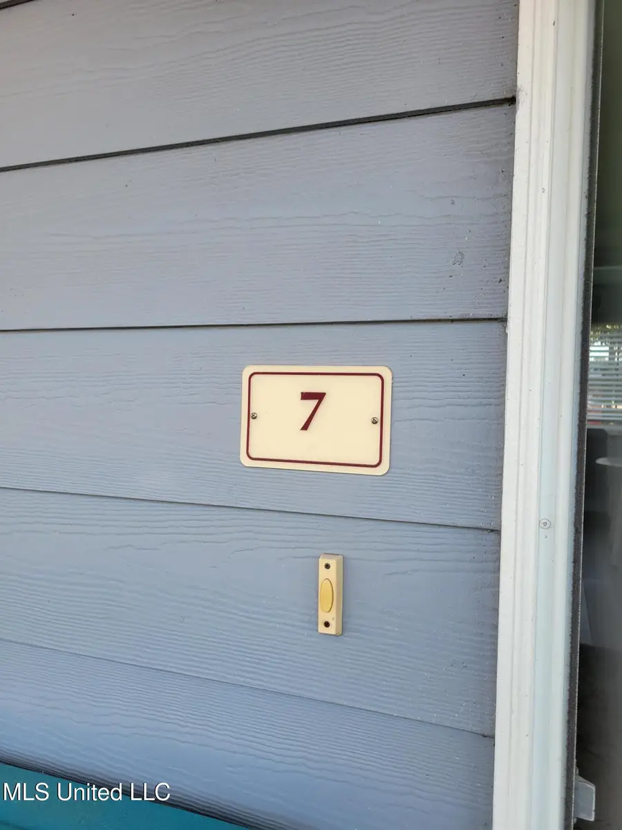 1664 Beach Boulevard, Biloxi, MS 39531 - Image #2