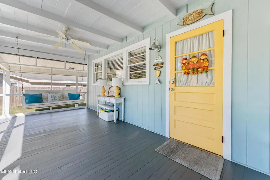 530 Meadow Lane, Waveland, MS 39576 - Image #3