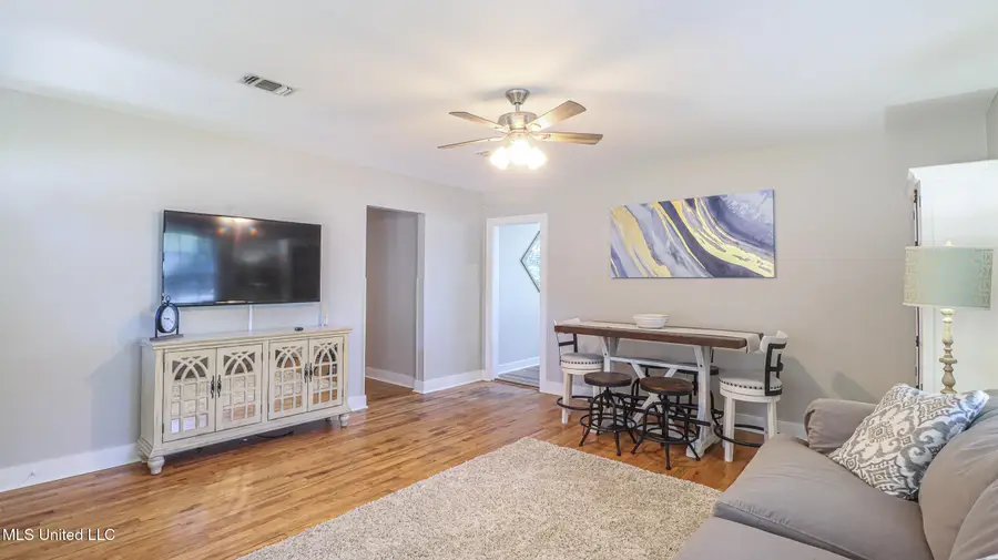 1093 Cherokee Street, Biloxi, MS 39530 - Image #3