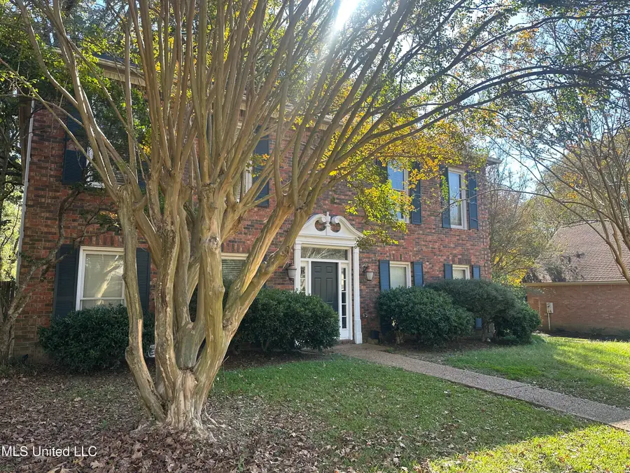 43 S Crownpointe Drive, Jackson, MS 39211 - Image #2