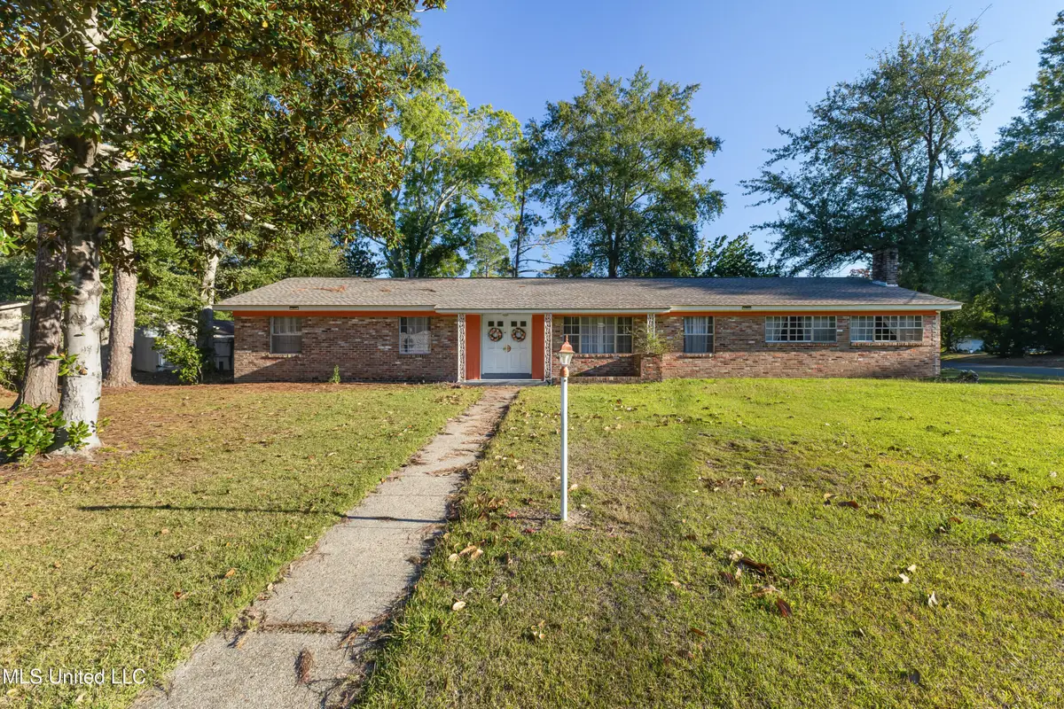 2816 Williamsburg Road, Hattiesburg, MS 39402 - Image #1