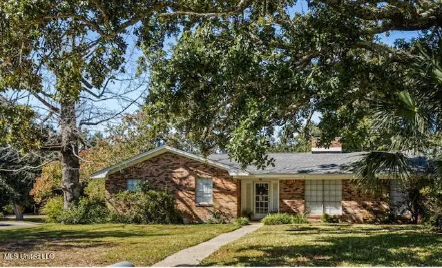 729 Canterbury Drive, Biloxi, MS 39532 - #1