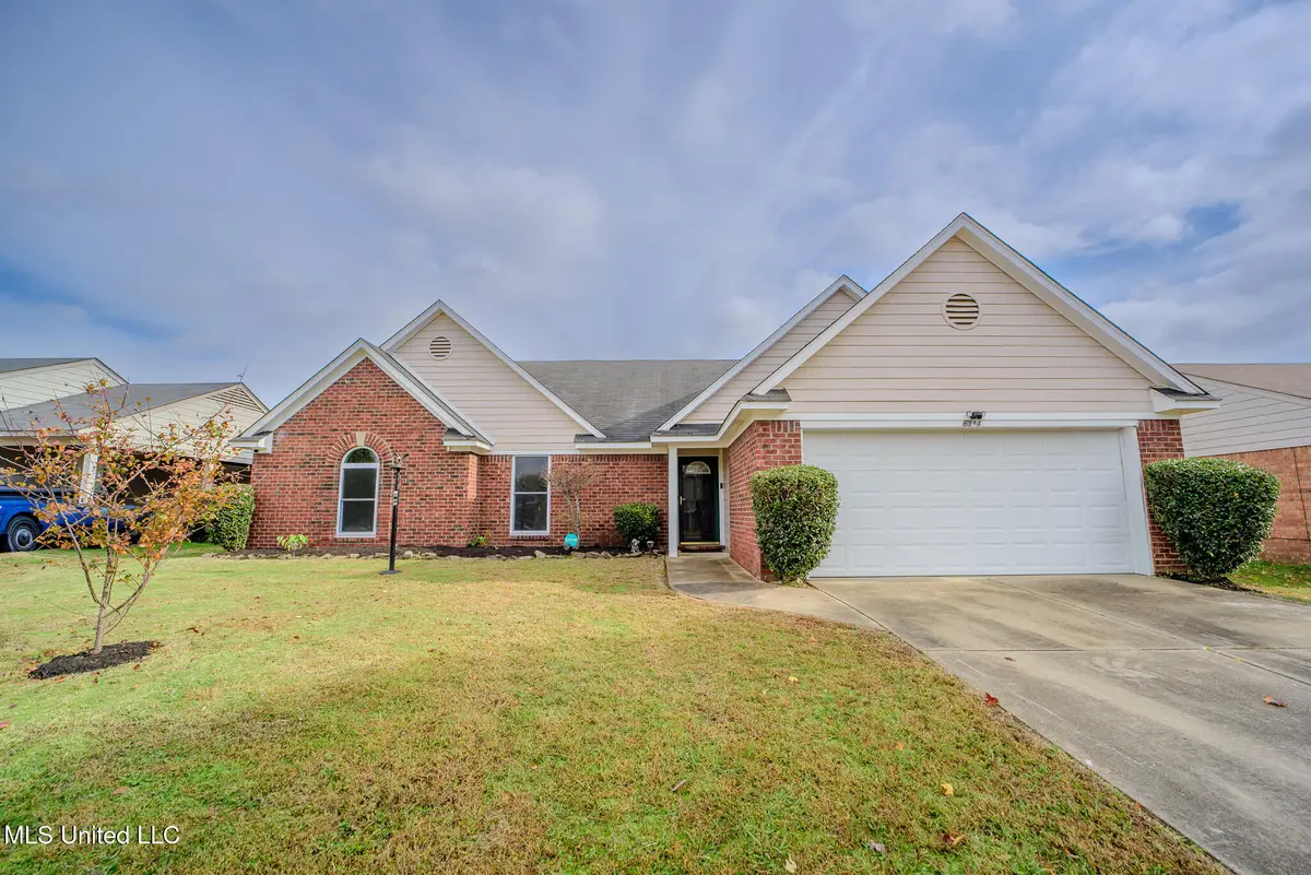 6144 Magnolia Lakes Drive, Olive Branch, MS 38654 - Image #1