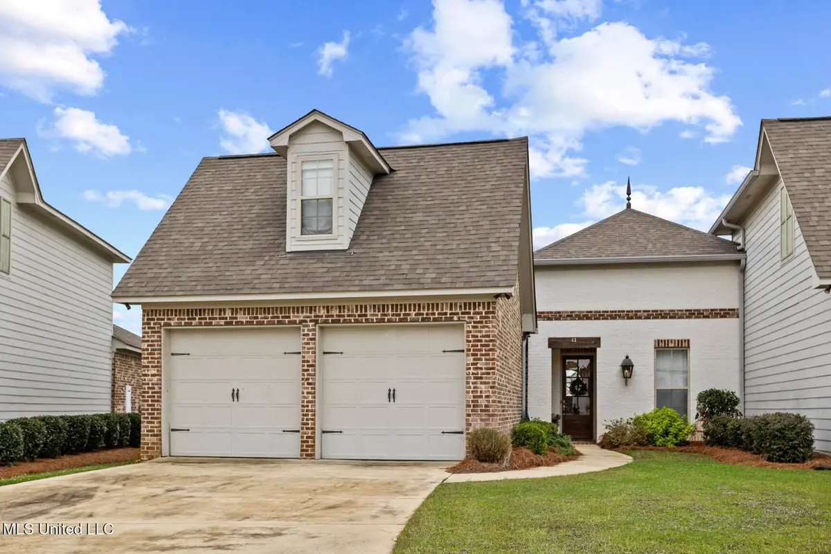 41 Peninsula Drive, Madison, MS 39110 - #1