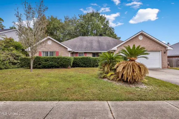 1228 Monticello Boulevard, Ocean Springs, MS 39564