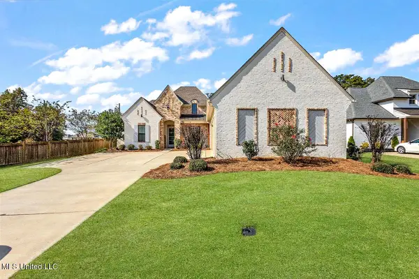 101 Coventry Lane, Canton, MS 39046