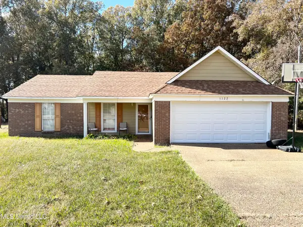 1122 Rolling Hills Drive, New Albany, MS 38652