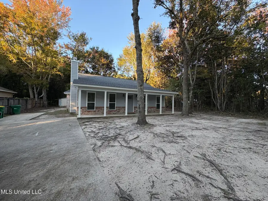 9504 Live Oak Avenue, Ocean Springs, MS 39564 - Image #3