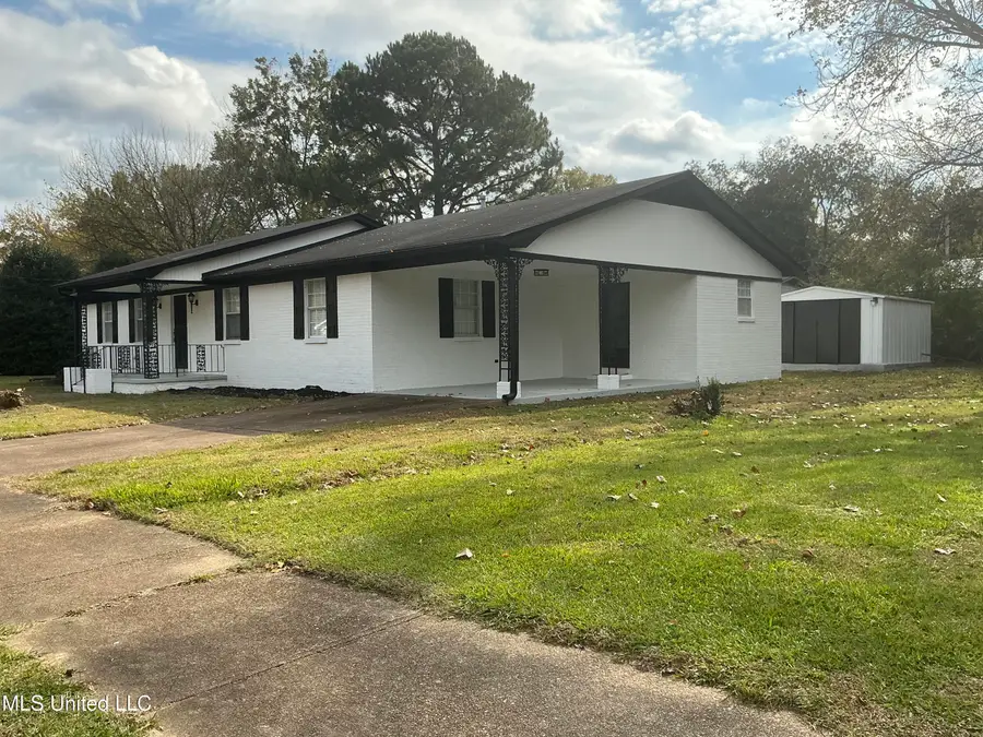 512 Saint Paul Avenue, Senatobia, MS 38668 - Image #2