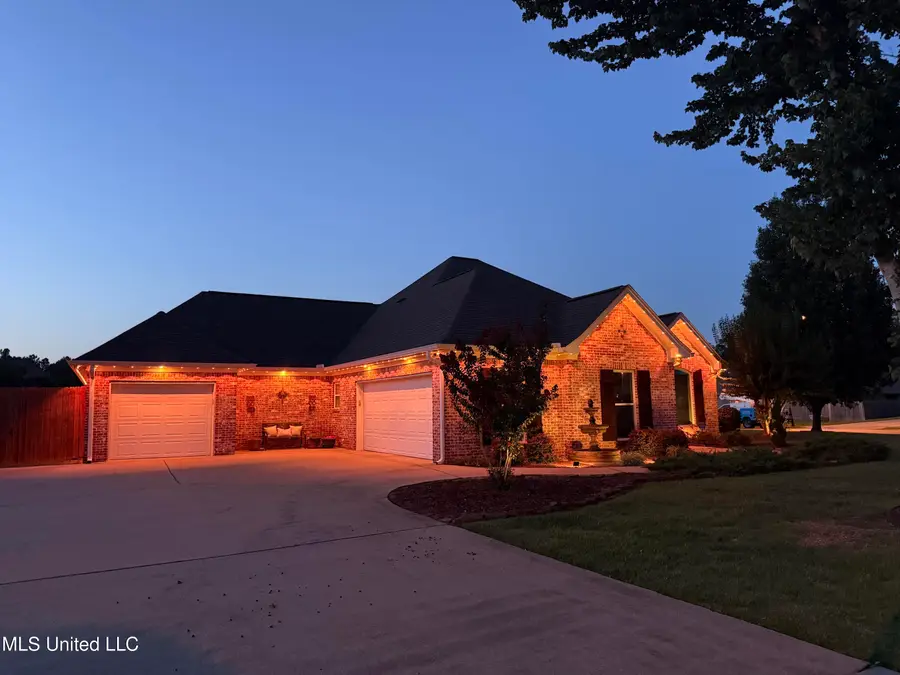 406 Bullock Circle, Richland, MS 39218 - Image #3