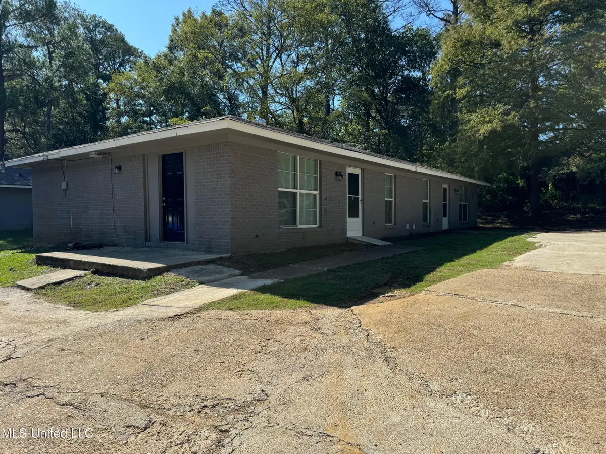 251-253 Lawrence Road, Jackson, MS 39206 - Image #1