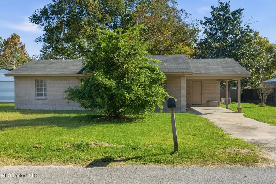 8304 Austeria Street, Moss Point, MS 39562 - Image #2