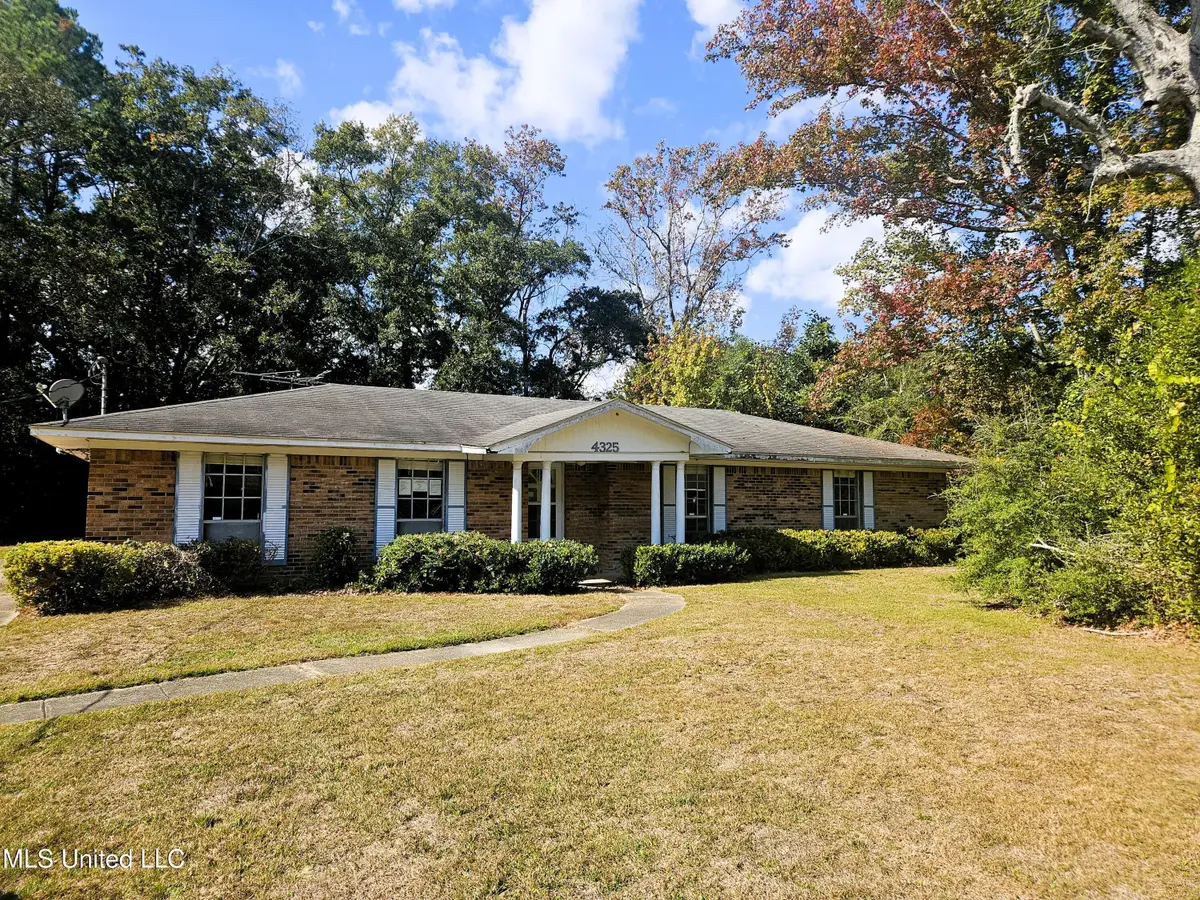 4325 Robinway Drive, Moss Point, MS 39563 - #1