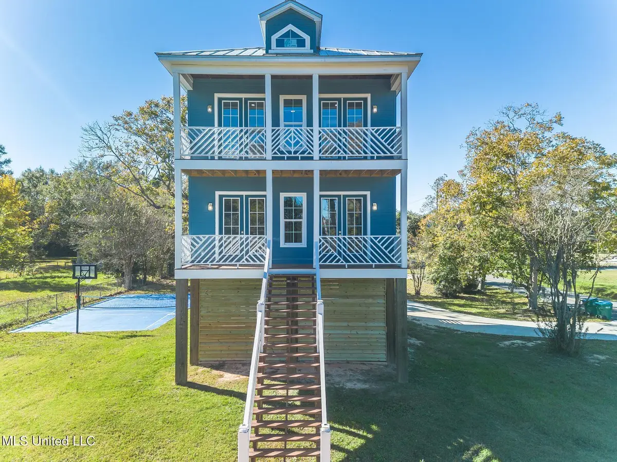 627 Magnolia Street, Gulfport, MS 39507 - Image #1