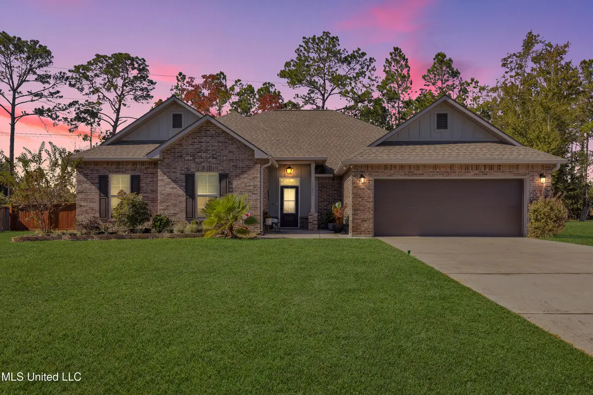 12052 Michael Grace Drive, Gulfport, MS 39503 - Image #1