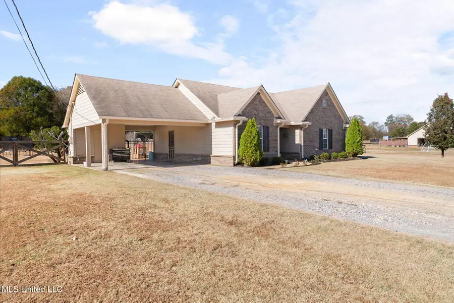 110 Emily Lynn Road, Sarah, MS 38665 - Image #3