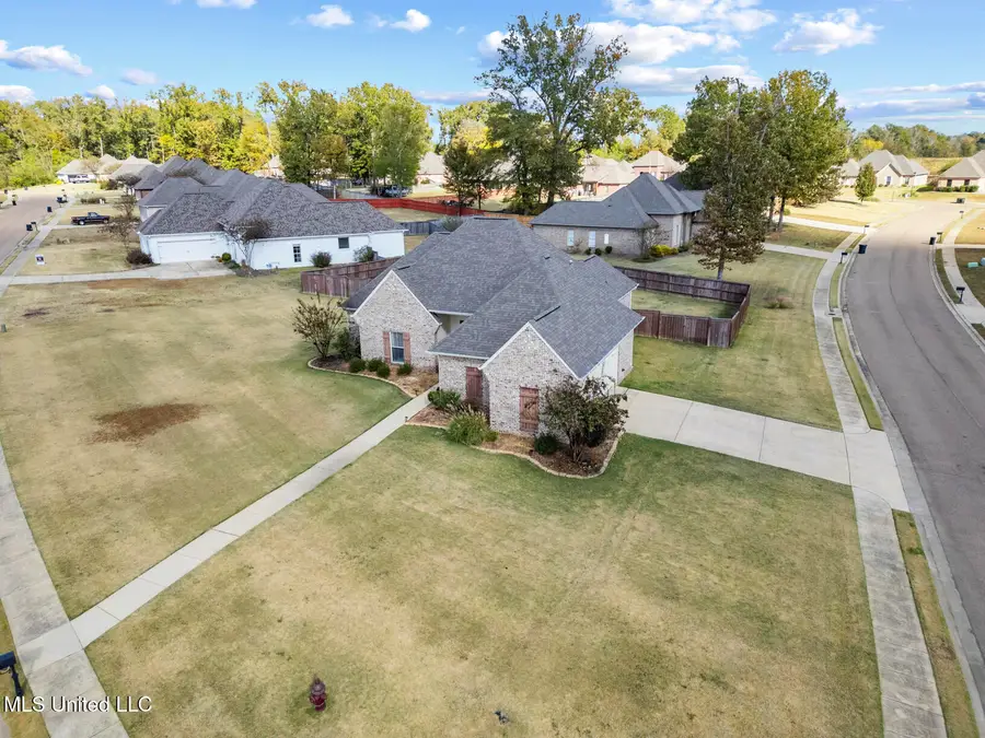 100 Trailbridge Way, Canton, MS 39046 - Image #2
