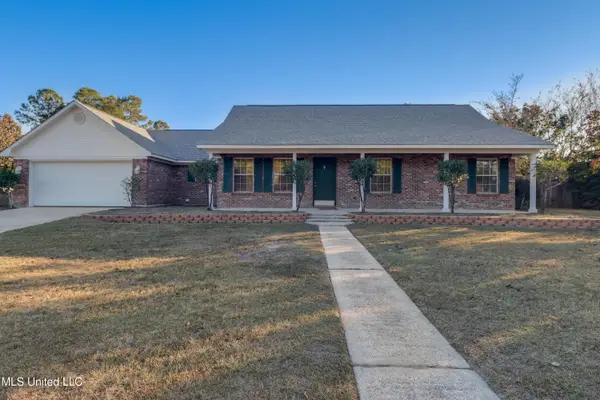 21811 Oak Terrace Drive, Gulfport, MS 39503