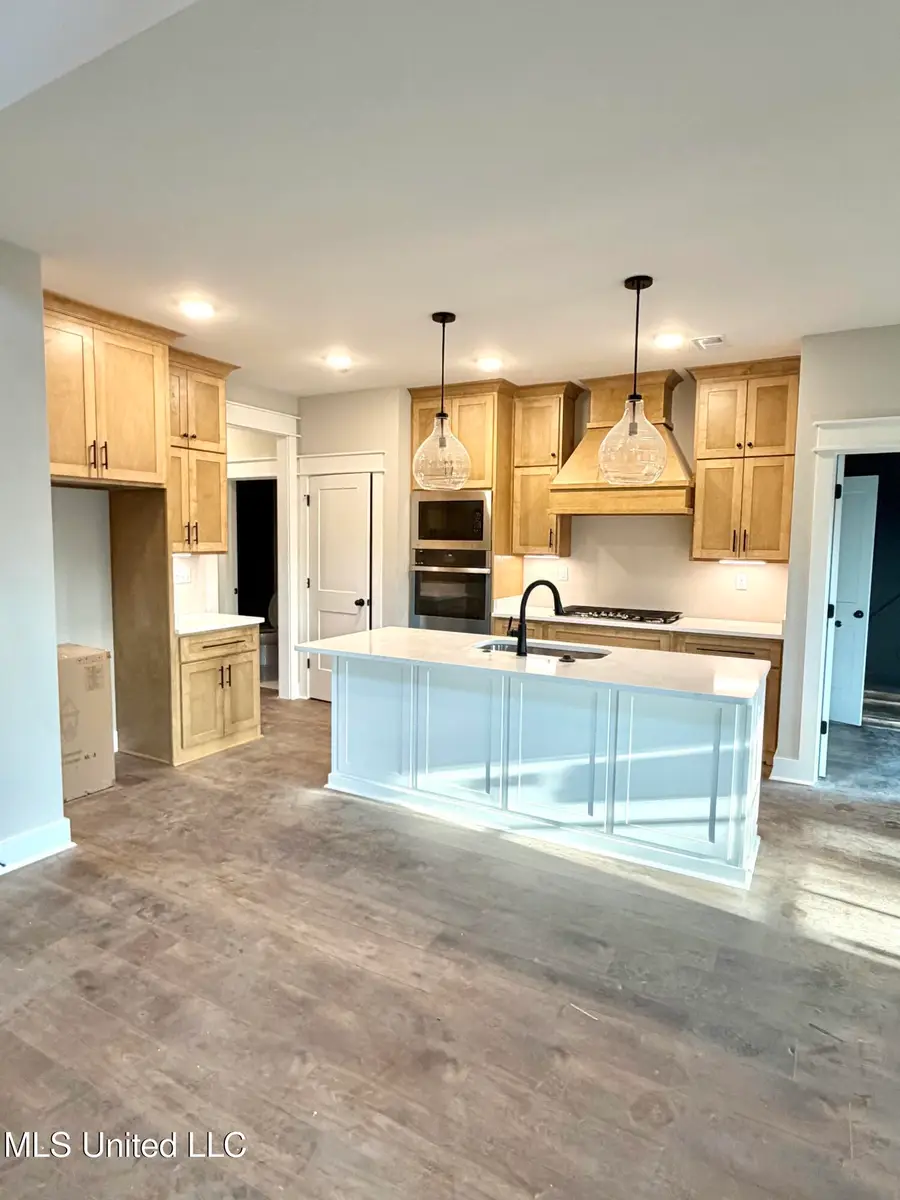 4285 S Bolivar Trail, Olive Branch, MS 38654 - Image #3