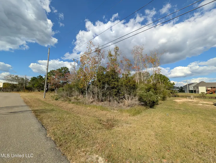 9020 Alabama Street, Bay Saint Louis, MS 39520 - Image #2