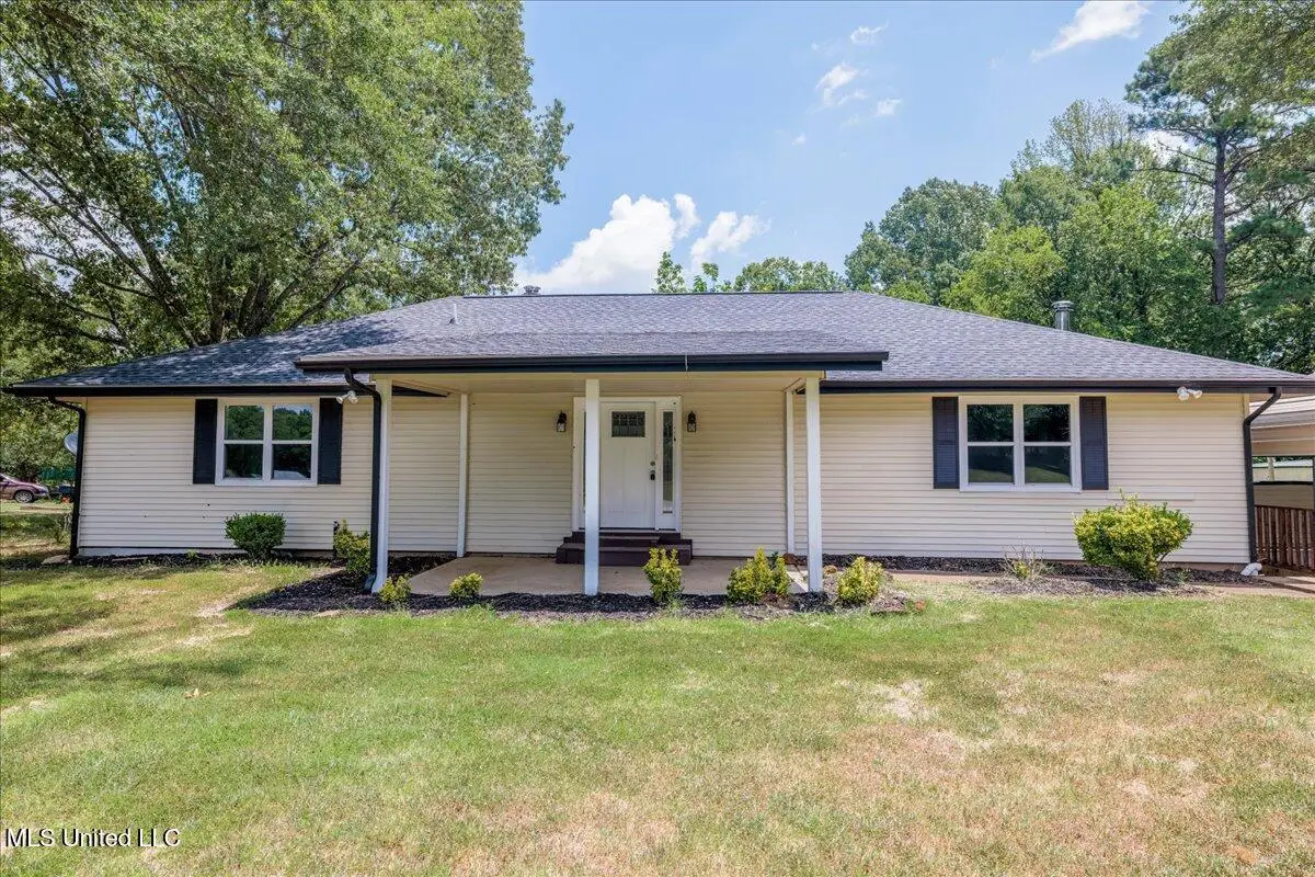 2215 Plum Point Road, Pope, MS 38658 - Image #1