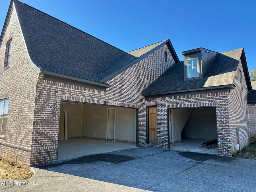 395 Ryecroft Dr Drive, Hernando, MS 38632 - Image #3