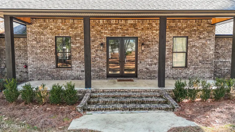 113 Trails End, Flora, MS 39071 - #2