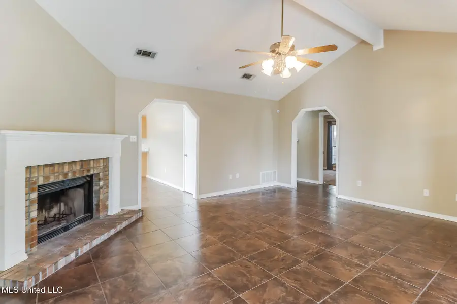 3225 N 5th Street, Ocean Springs, MS 39564 - Image #3