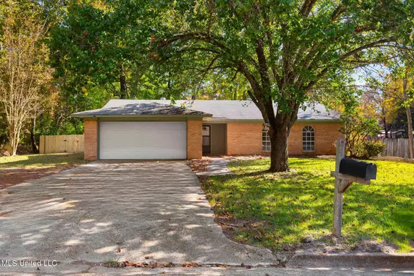 408 Hollyberry Drive, Clinton, MS 39056