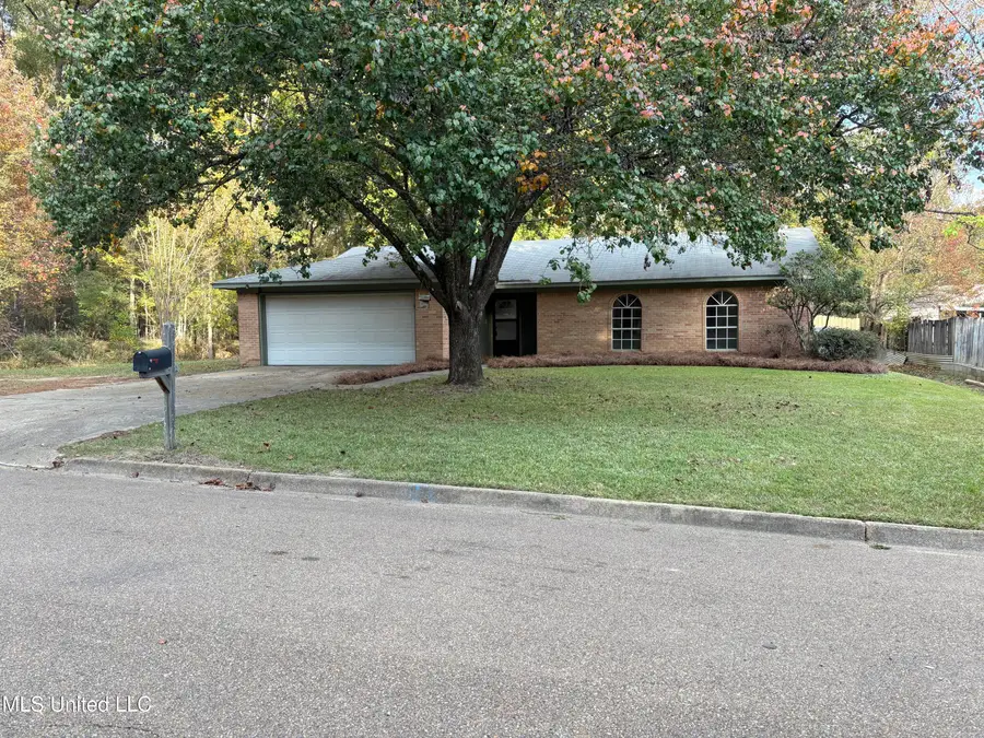 408 Hollyberry Drive, Clinton, MS 39056 - Image #3