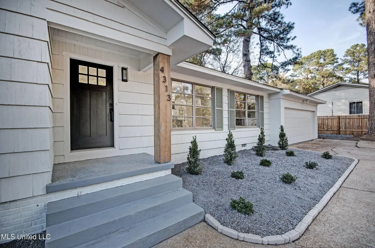 4313 Ridgewood Road, Jackson, MS 39211 - Image #1