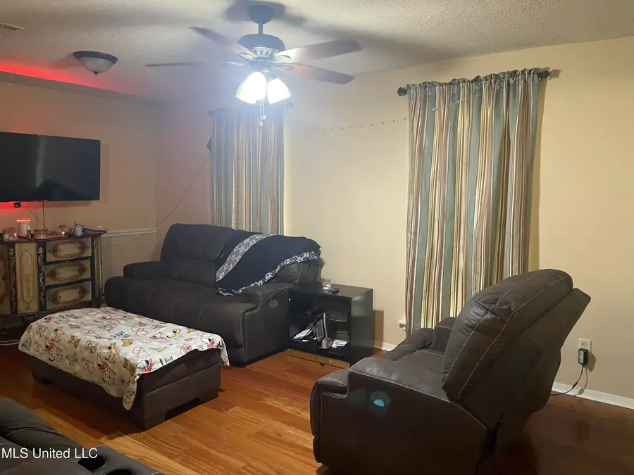 1827 Teakwood Drive, Jackson, MS 39212 - Image #2