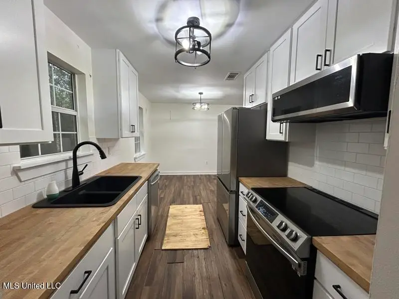 121 Brock, Lucedale, MS 39452 - Image #3