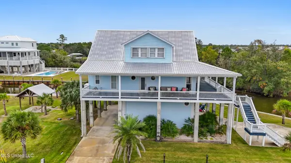 4012 Bank Street, Bay Saint Louis, MS 39520