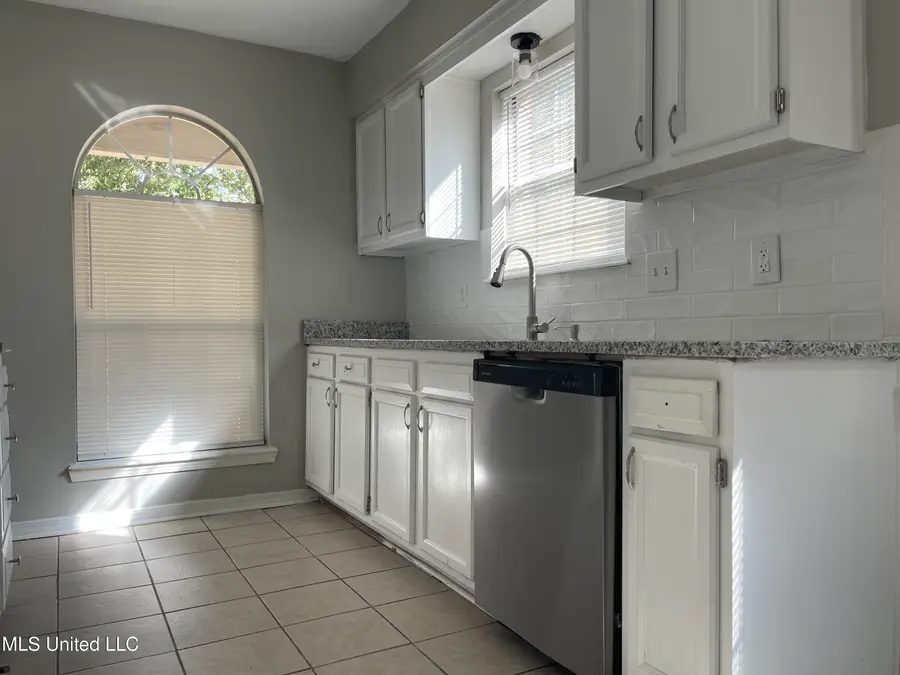 4031 Torrey Pines Drive, Byram, MS 39272 - Image #3