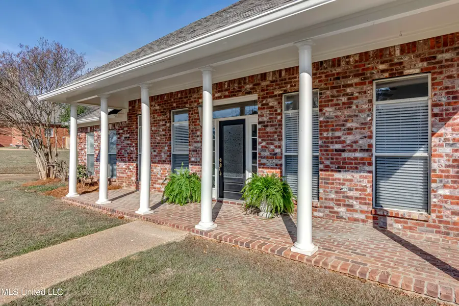 307 Meadowview Lane, Brandon, MS 39047 - Image #3